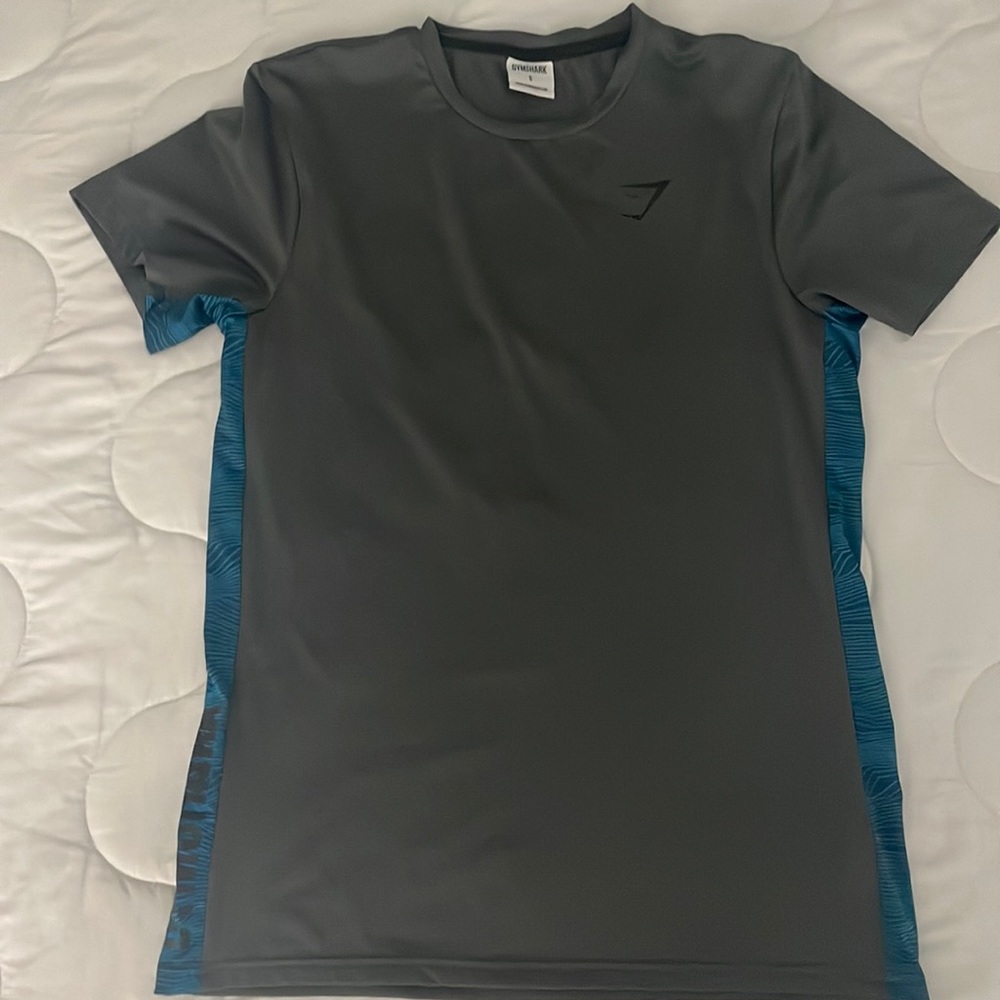 Gymshark shirt small like new